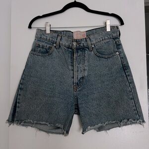 REVICE MID THIGH DENIM SHORT WOMENS